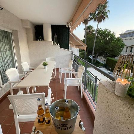 Amazing Apartment For Families Up To 6 Persons Benalmádena Esterno foto