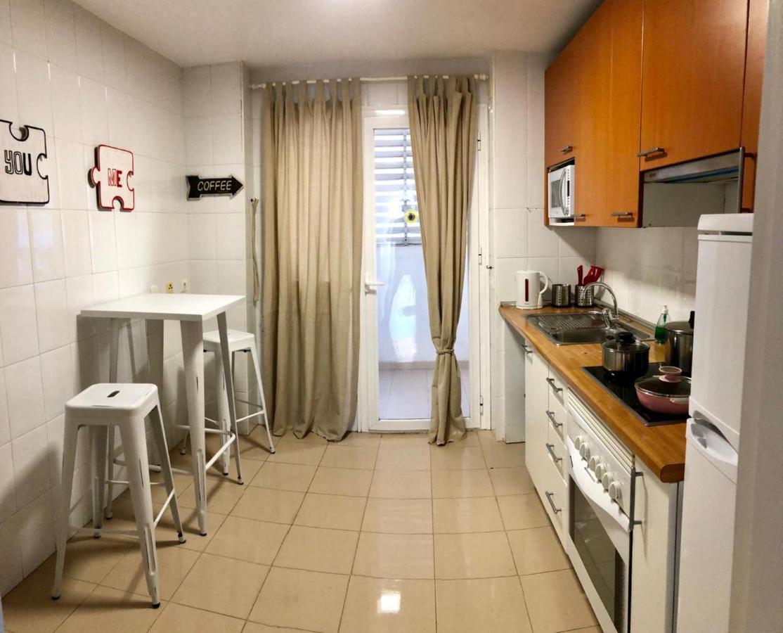 Amazing Apartment For Families Up To 6 Persons Benalmádena Esterno foto