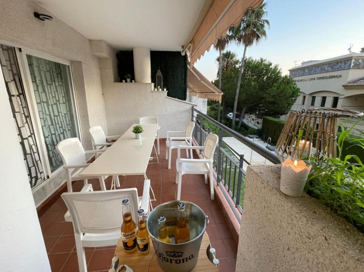 Amazing Apartment For Families Up To 6 Persons Benalmádena Esterno foto